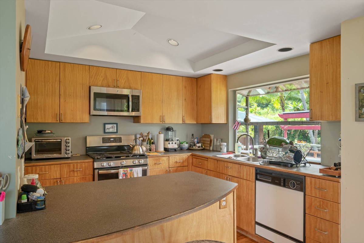83-5594 Middle Keei Road, Unit 2 Captain Cook, HI 96704 - Photo 8 of 30 Gallery Image 8