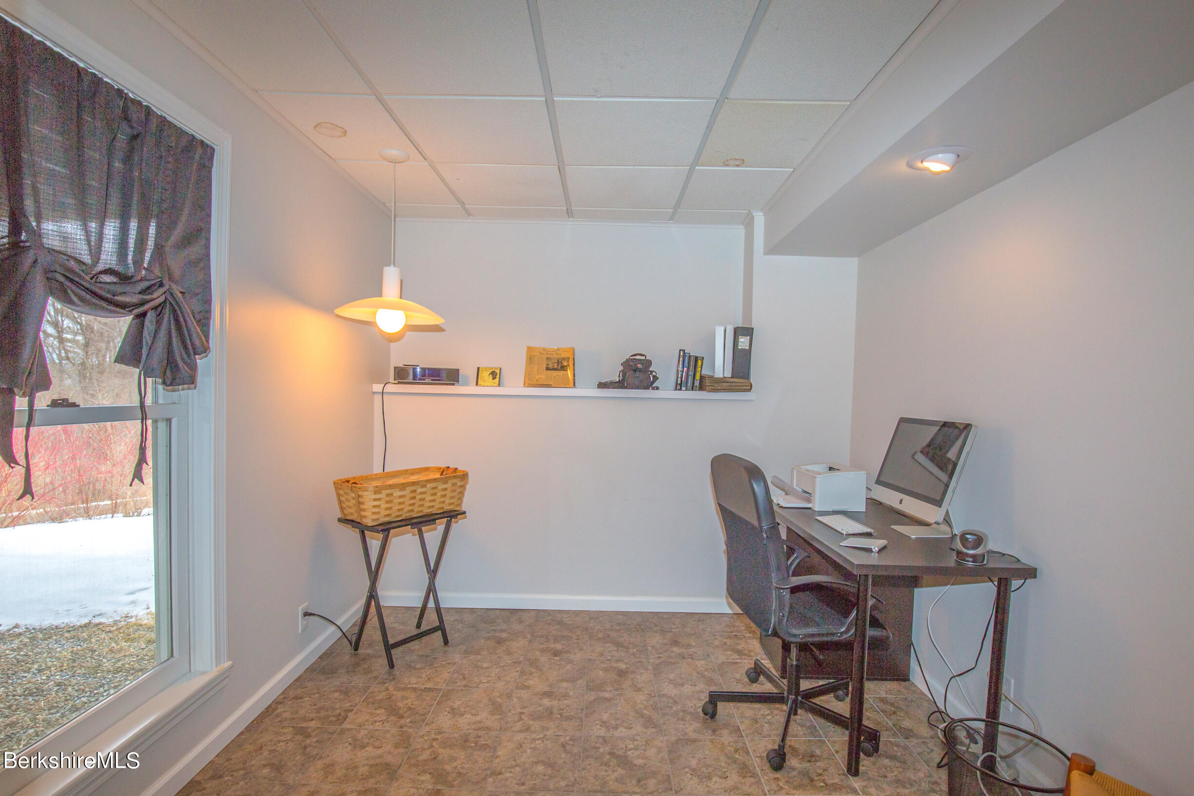 1136 Barker Road, Unit 9 Pittsfield, MA 01201 - Photo 34 of 60 a workspace with furniture and a window