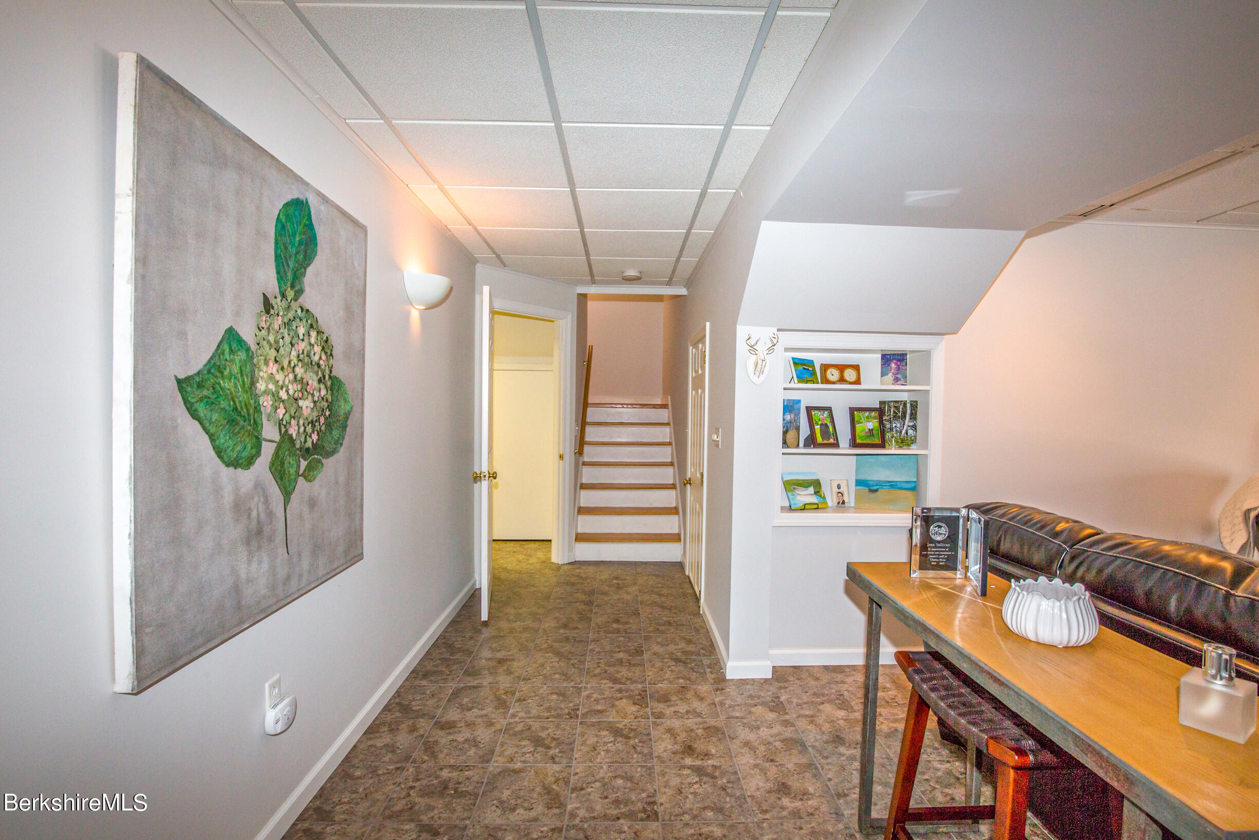 1136 Barker Road, Unit 9 Pittsfield, MA 01201 - Photo 38 of 60 fam rom