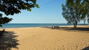 1242 West Pratt Boulevard, Unit 3F Chicago, IL 60626 - Photo 30 of 30 a view of a lake