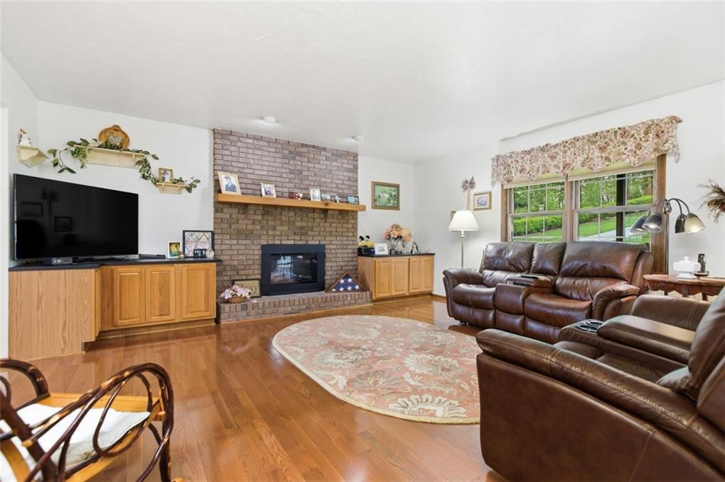 873 Linden Road Eighty Four, PA 15330 - Photo 15 of 40 Gallery Image 15