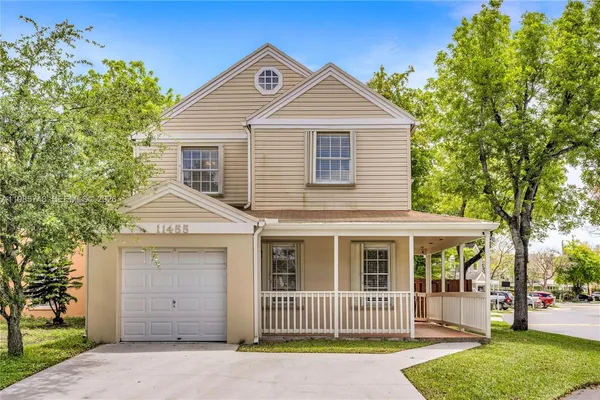 $575,000 | 11455 Southwest 117th Court, Miami, FL 33186