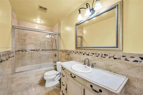 $575,000 | 11455 Southwest 117th Court, Miami, FL 33186