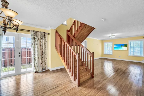 $575,000 | 11455 Southwest 117th Court, Miami, FL 33186