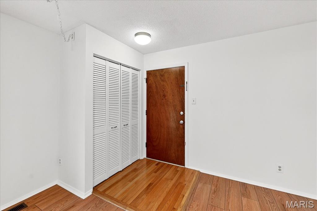 2515 Union Road, Unit F St. Louis, MO 63125 - Photo 4 of 25 Gallery Image 4