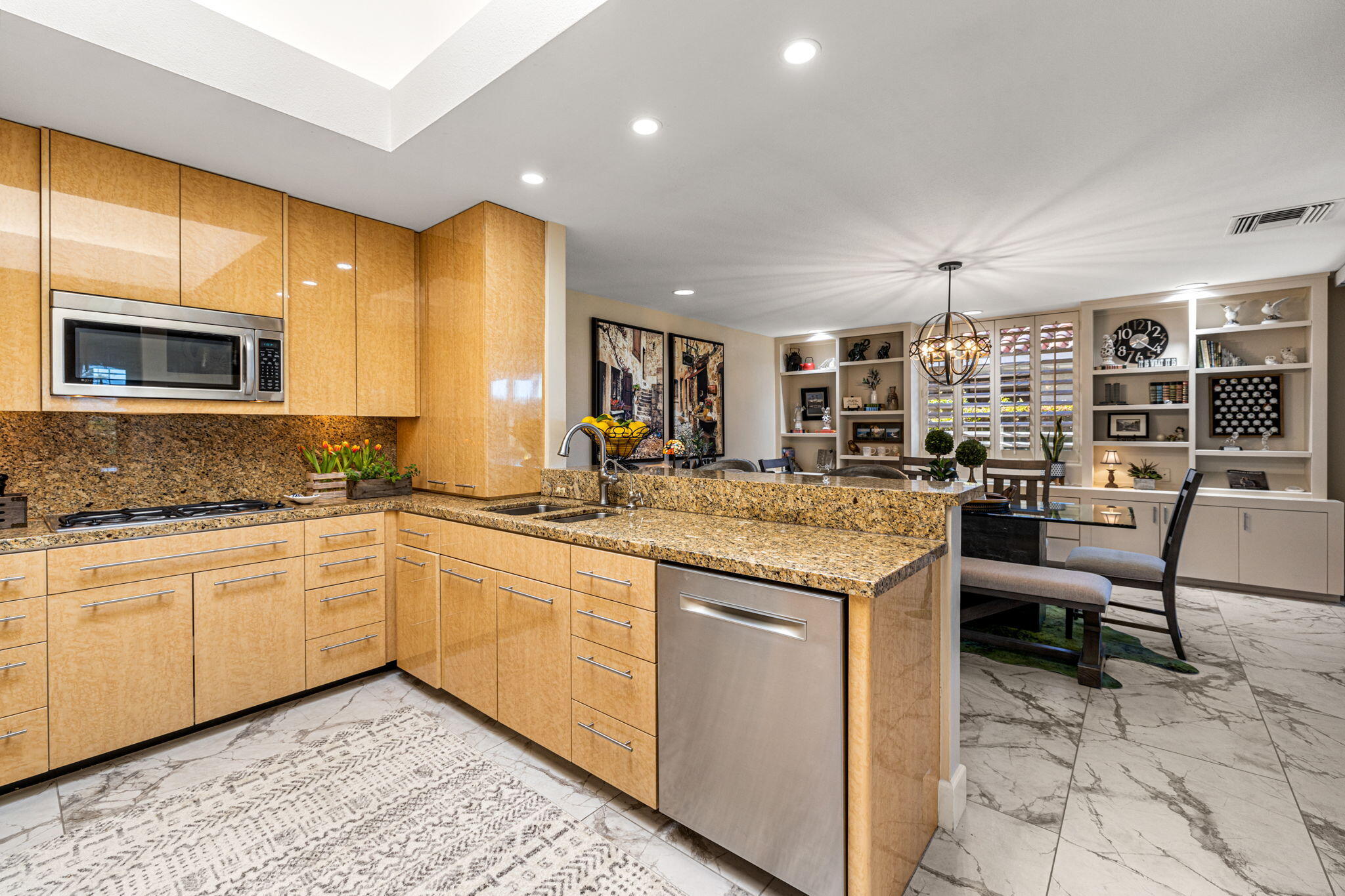 55 Cornell Drive Rancho Mirage, CA 92270 - Photo 14 of 62 22-web-or-mls-2Z7A7531