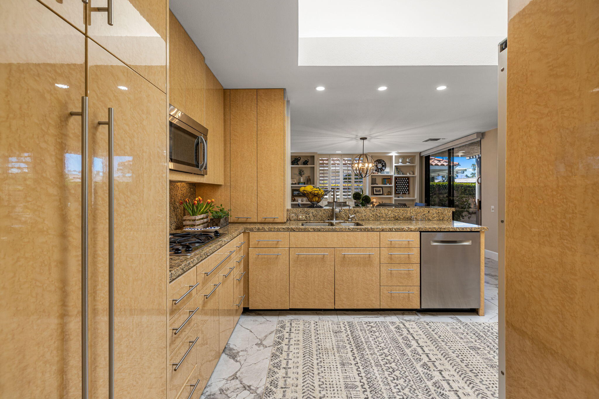 55 Cornell Drive Rancho Mirage, CA 92270 - Photo 10 of 62 18-web-or-mls-2Z7A7511