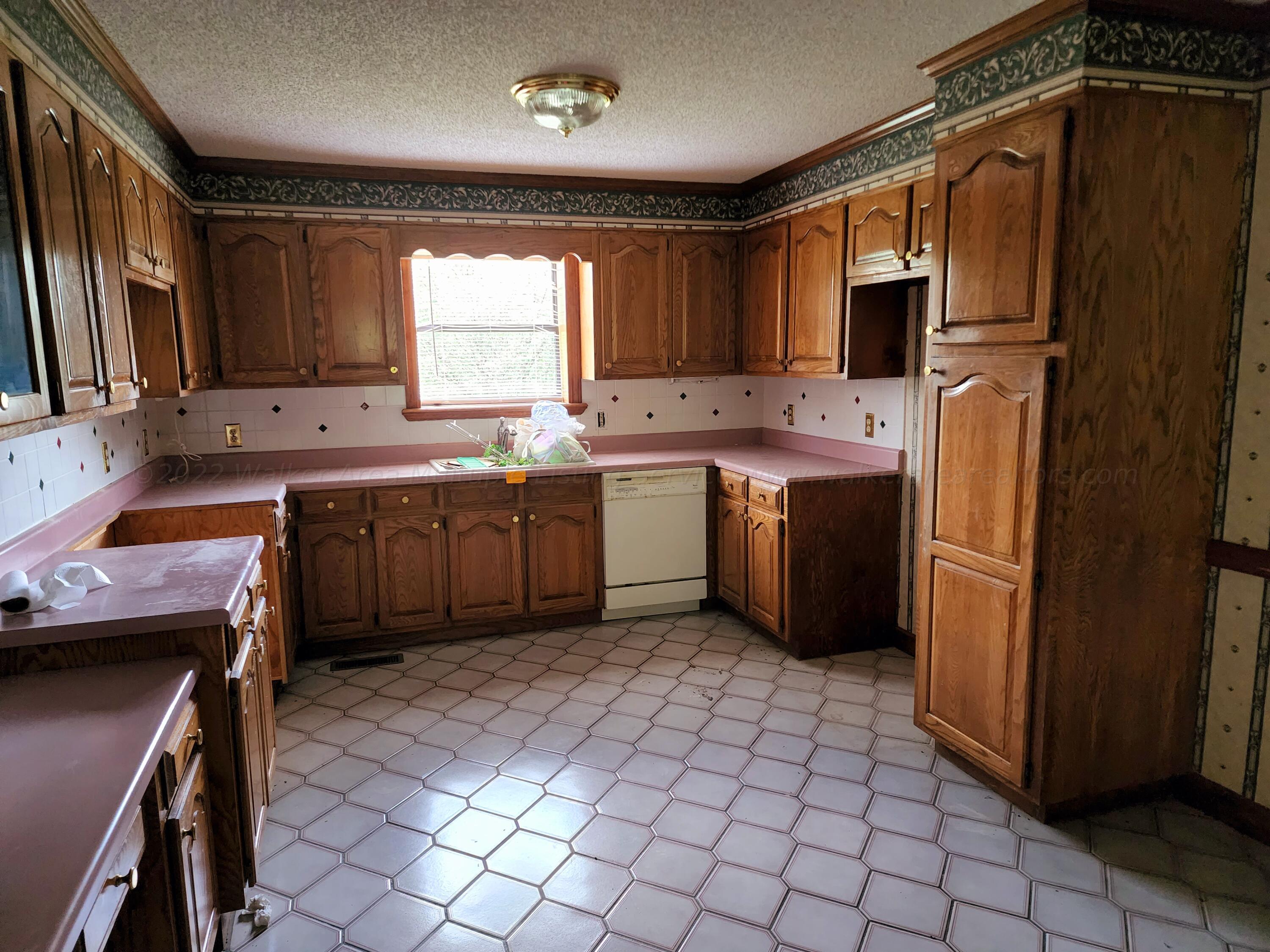 460 Edgil Road Jasper, AL 35503 - Photo 12 of 44 Gallery Image 12
