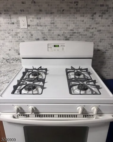 $2,500 | 404 North 6th Street, Unit A, Newark, NJ 07107