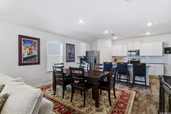 $385,000 | 5103 Gully Way, San Antonio, TX 78266