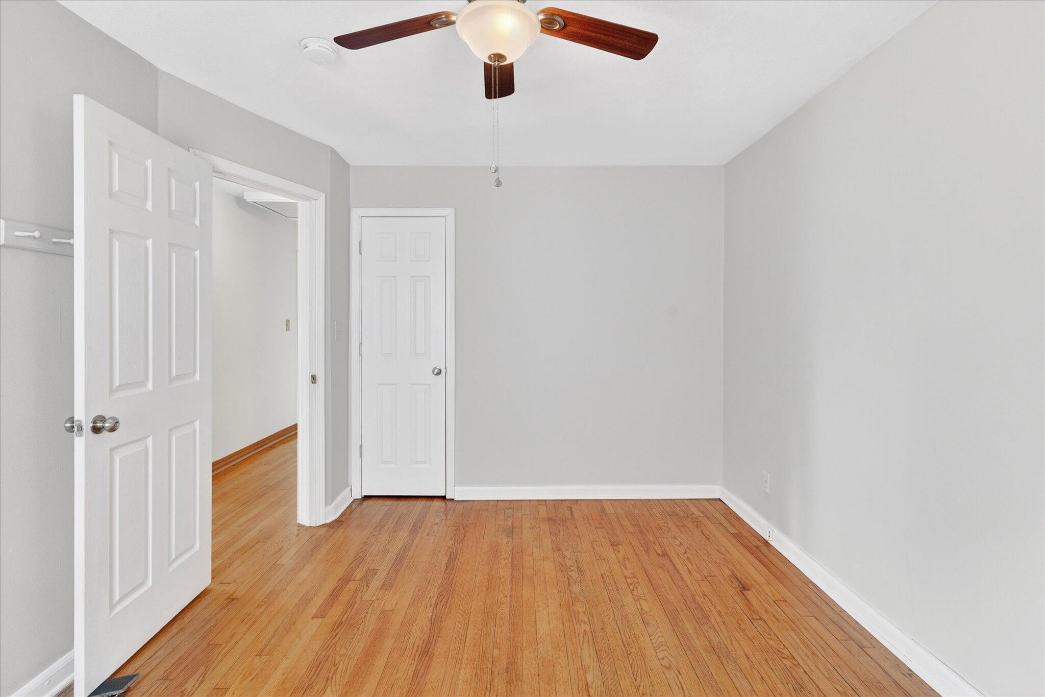 1345 East Walnut Street Springfield, MO 65802 - Photo 28 of 43 39-38