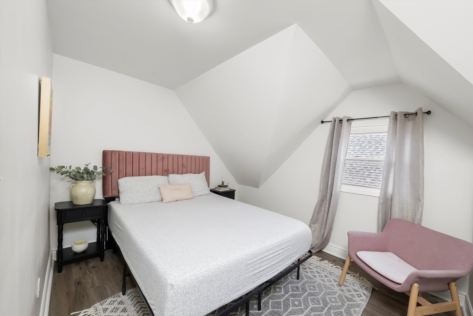 5850 South Indiana Avenue Chicago, IL 60637 - Photo 25 of 42