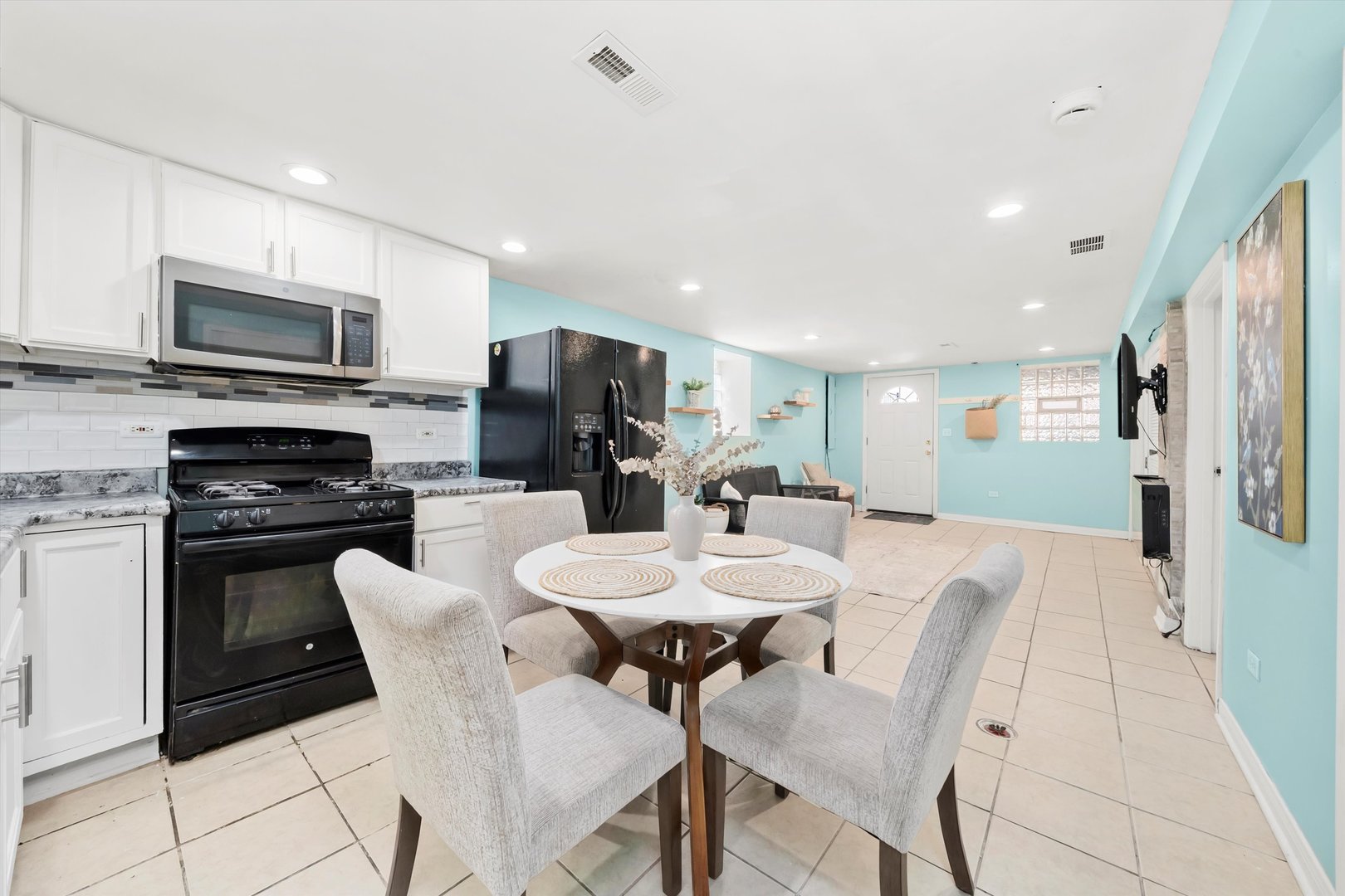 5850 South Indiana Avenue Chicago, IL 60637 - Photo 29 of 42