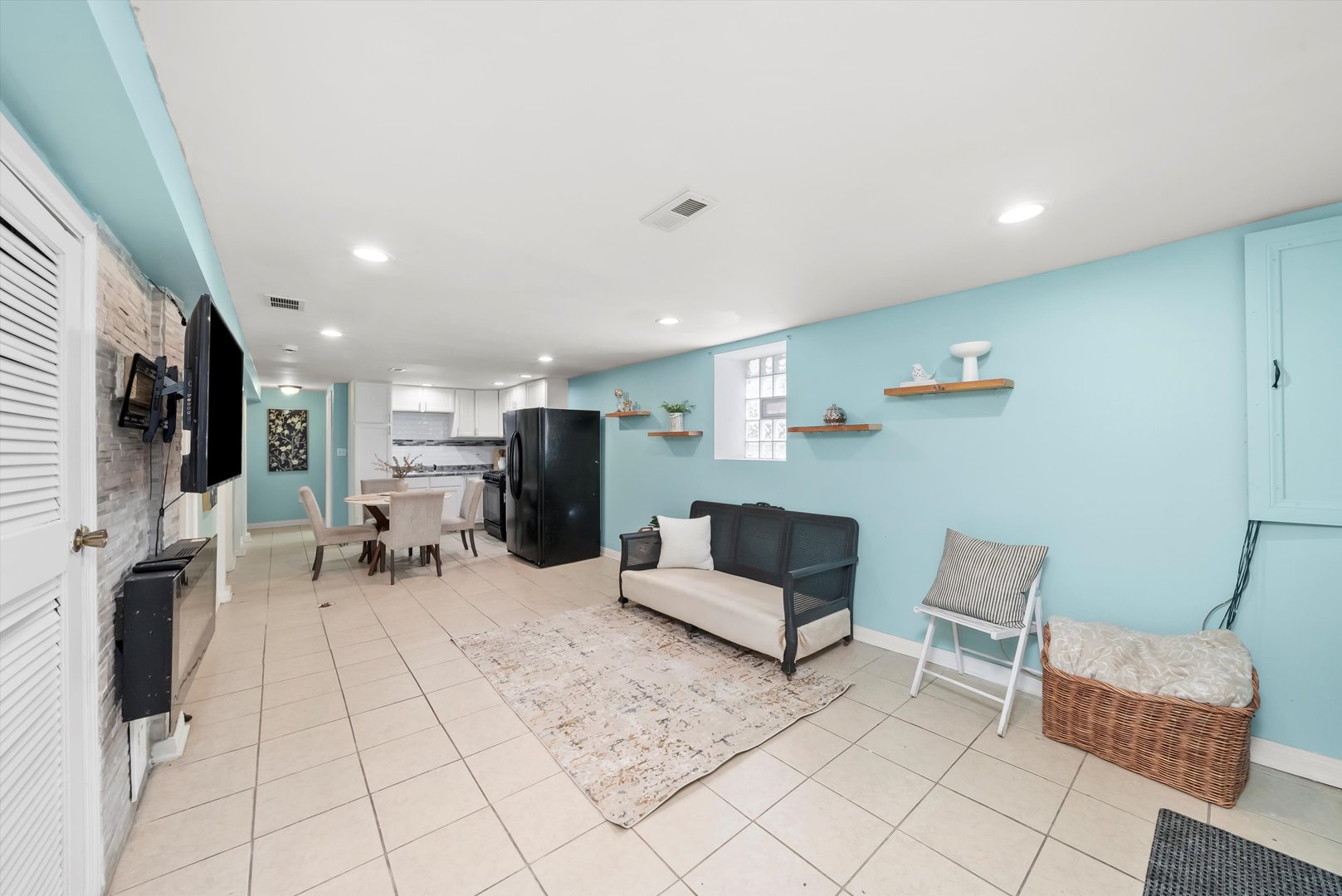 5850 South Indiana Avenue Chicago, IL 60637 - Photo 30 of 42