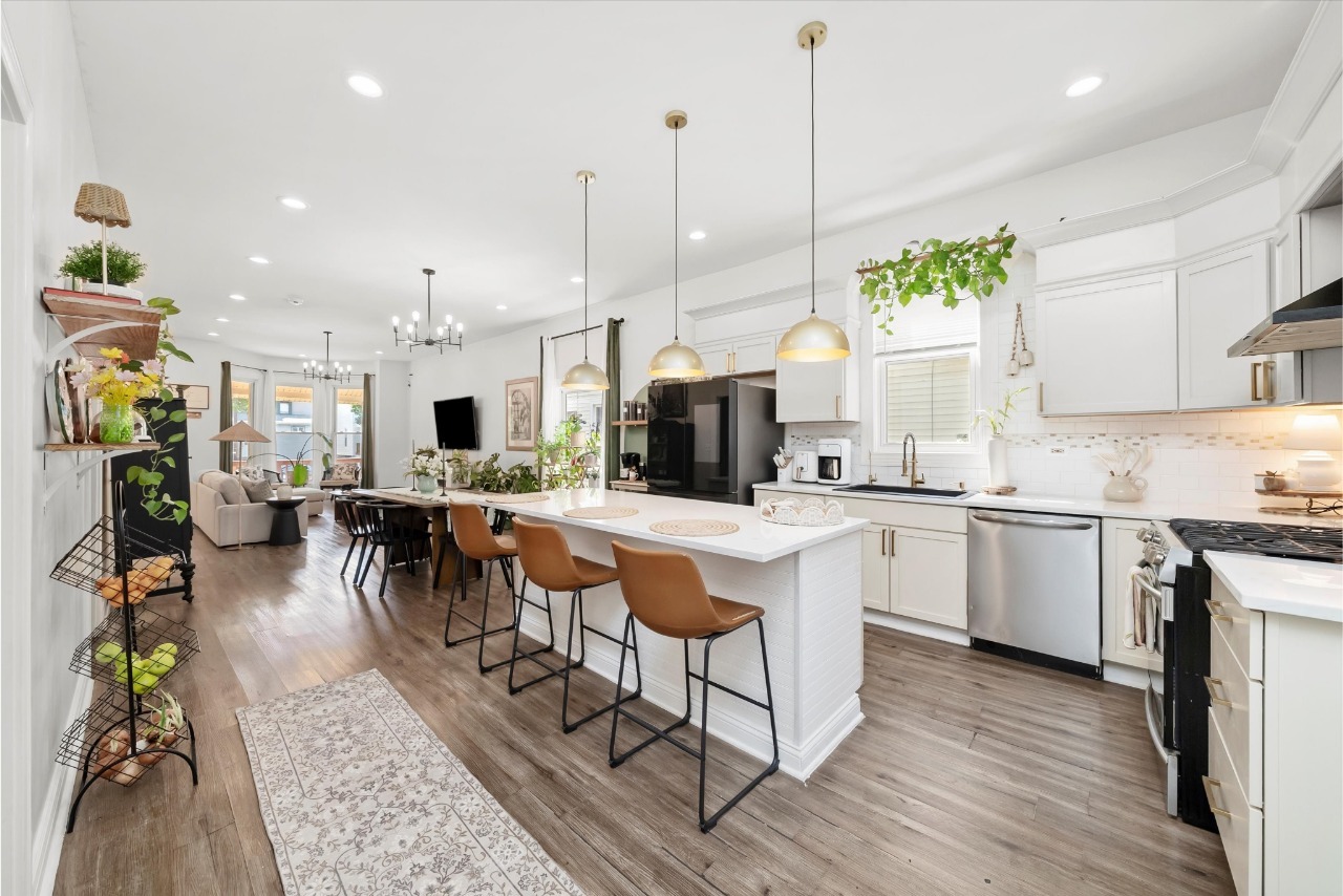 5850 South Indiana Avenue Chicago, IL 60637 - Photo 10 of 42