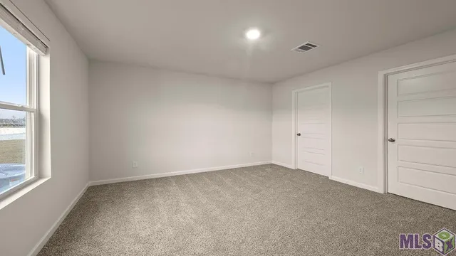 $231,900 | 35534 Forest Manor Avenue, Denham Springs, LA 70706