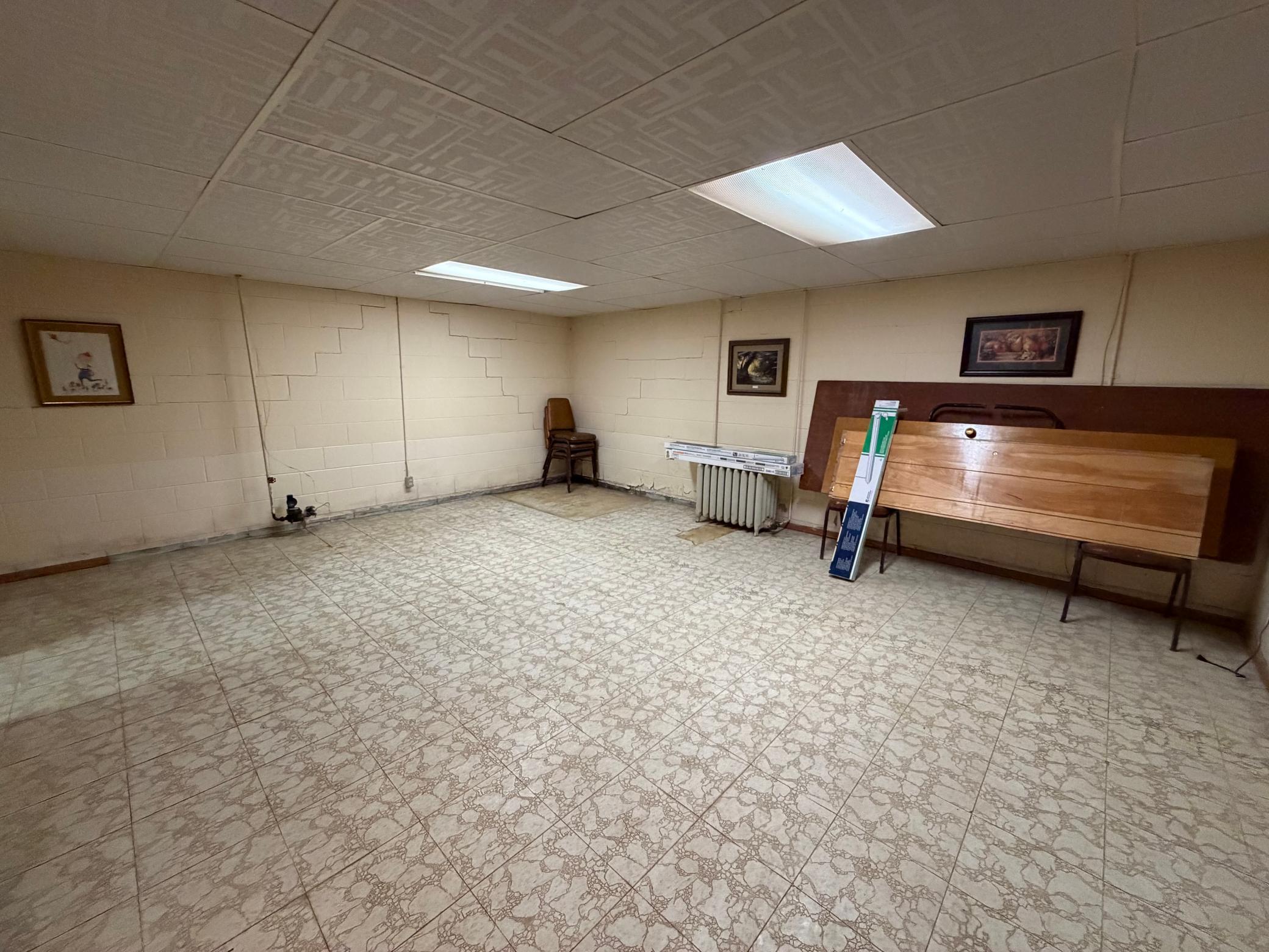 137 2nd Street East Tracy, MN 56175 - Photo 26 of 33