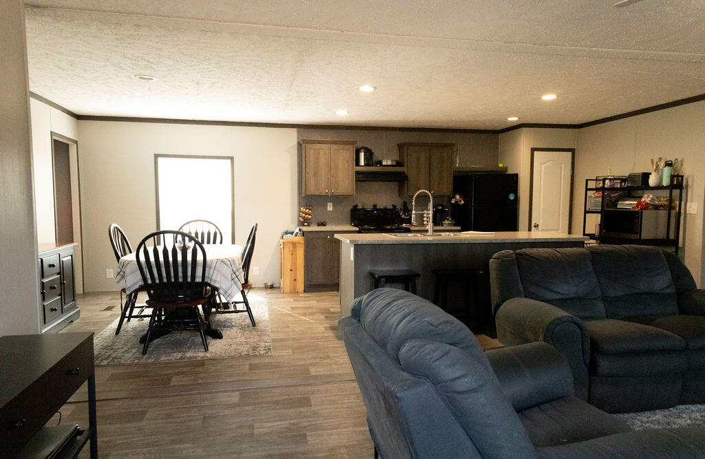 1447 State Rd S-15-28 Walterboro, SC 29488 - Photo 16 of 29 3T6A5303