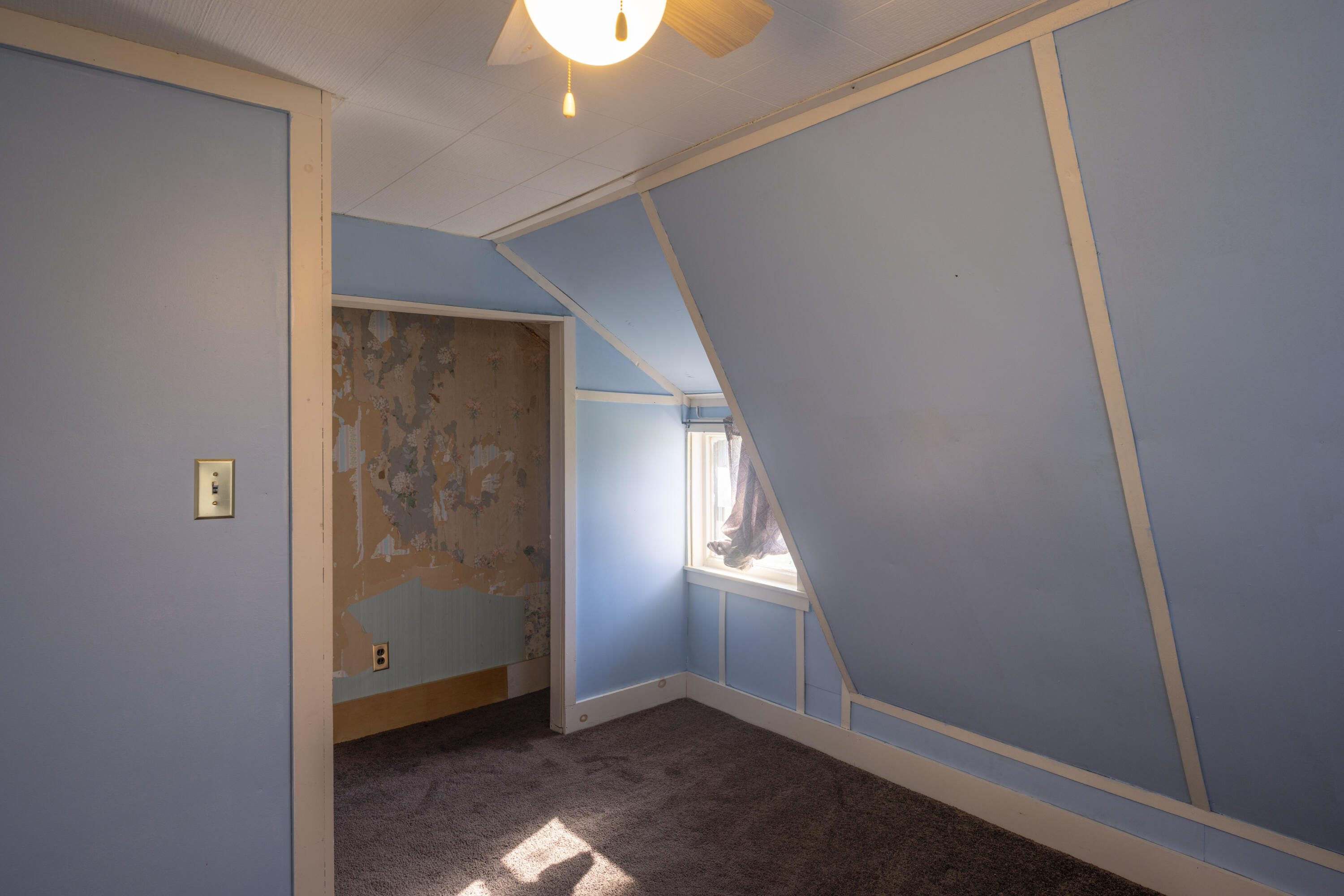 94 Town Line Road Houlton, ME 04730 - Photo 37 of 55 Up Bedroom 3
