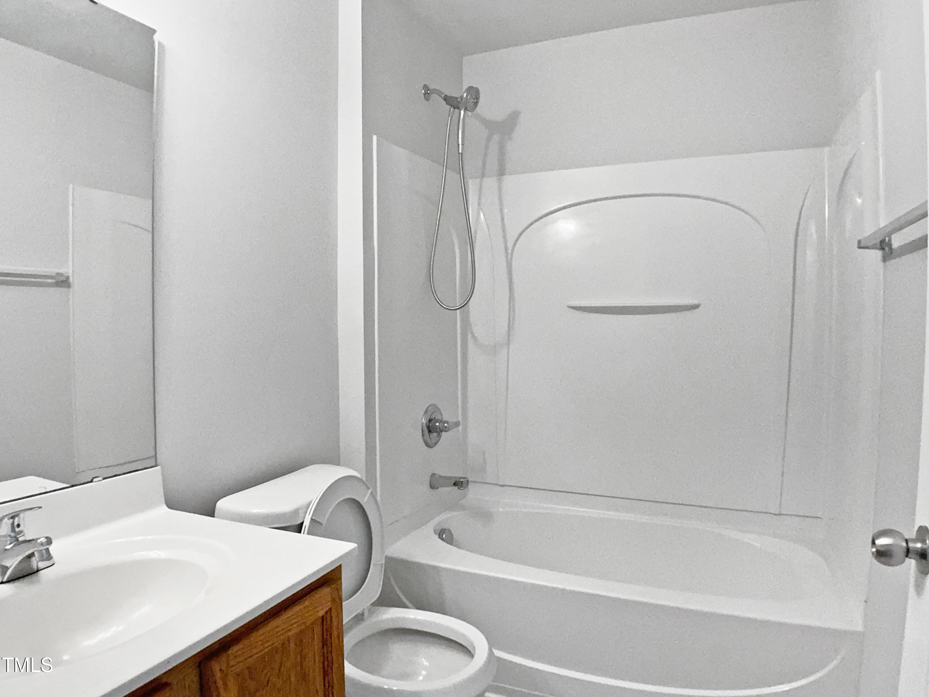 2220 Valley Edge Drive, Unit 103 Raleigh, NC 27614 - Photo 16 of 19 photo_15