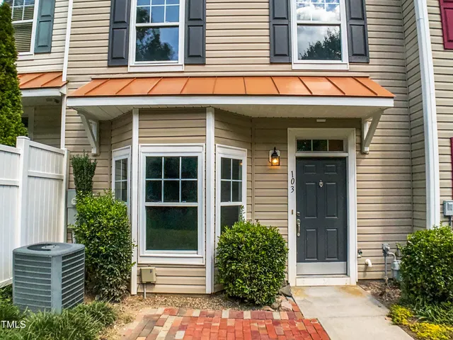$235,000 | 2220 Valley Edge Drive, Unit 103, Raleigh, NC 27614