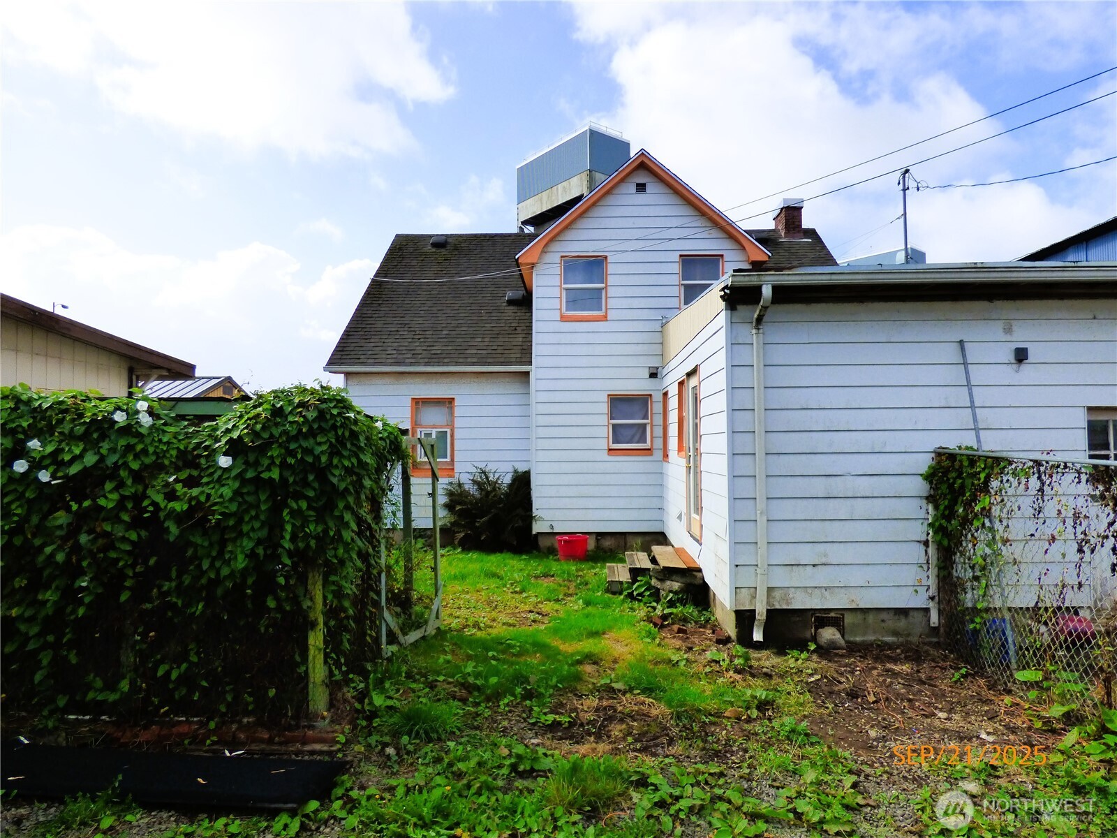 1309 Riverside Avenue Hoquiam, WA 98550 - Photo 4 of 23 Gallery Image 4