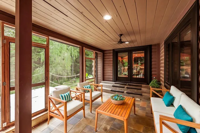 a building outdoor space with patio furniture