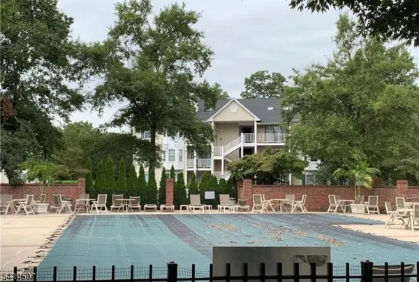$2,995 | 24 Albury Way, North Brunswick, NJ 08902