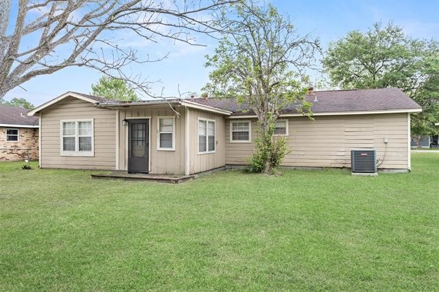 8155 San Diego Street Beaumont, TX 77708 - Photo 2 of 21