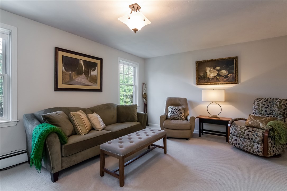 91 Black Pond Road Charlestown, RI 02813 - Photo 13 of 33 Den/Playroom