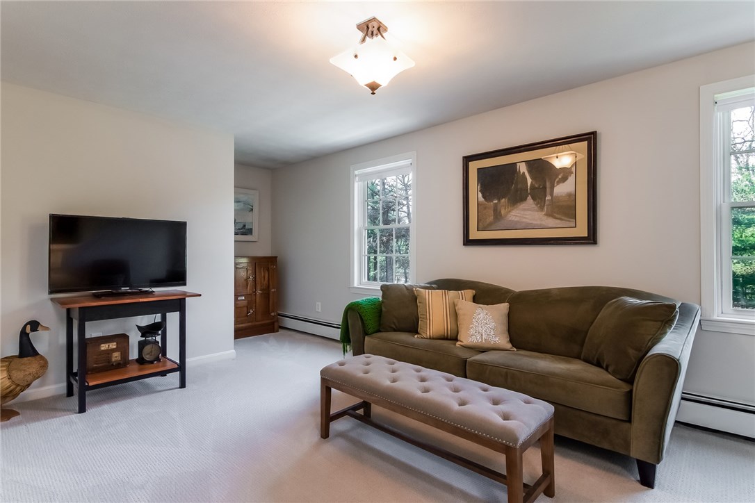 91 Black Pond Road Charlestown, RI 02813 - Photo 14 of 33 Den/Playroom