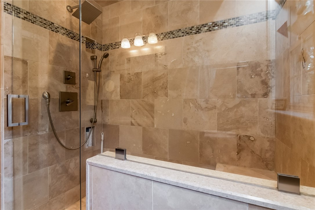 91 Black Pond Road Charlestown, RI 02813 - Photo 19 of 33 Master Bath