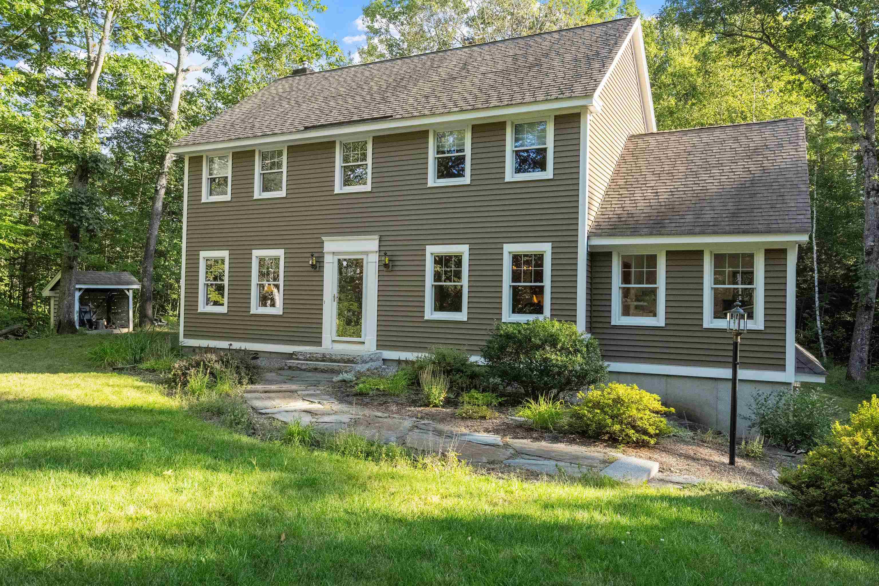 104 Brown Hill Road Bow, NH 03304 - Photo 1 of 44