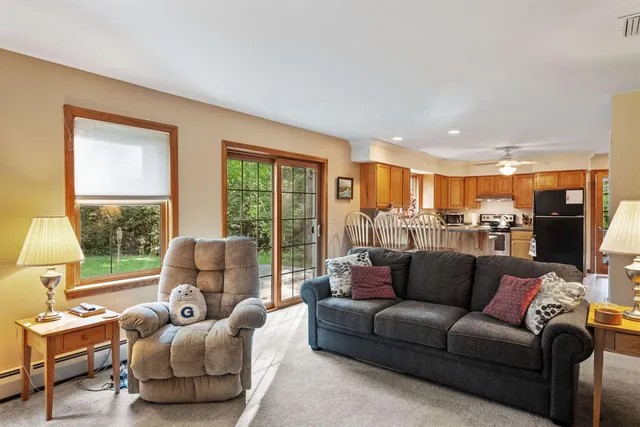 $640,000 | 104 Brown Hill Road, Bow, NH 03304