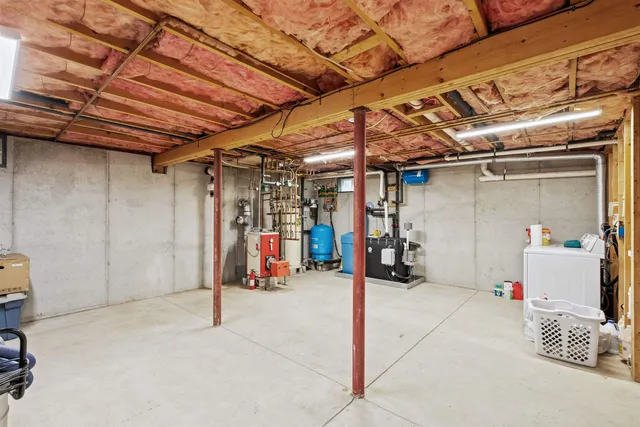 $640,000 | 104 Brown Hill Road, Bow, NH 03304