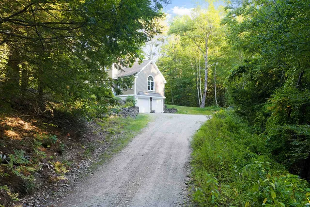 $640,000 | 104 Brown Hill Road, Bow, NH 03304