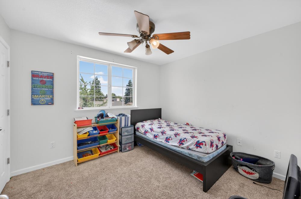 215 Singh Lane Rio Linda, CA 95673 - Photo 18 of 41