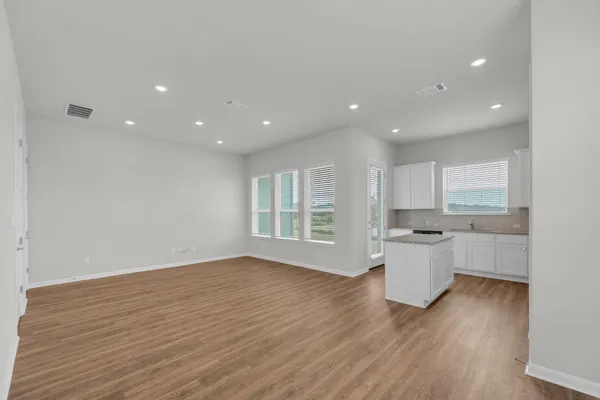 $309,990 | 1015 Vista View Drive, Unit 101, Georgetown, TX 78626