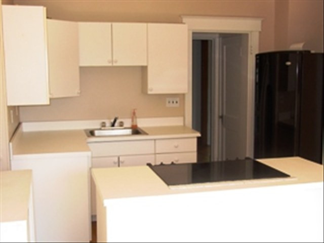 192 Whitehall Road Albany, NY 12209 - Photo 9 of 12 Photo 9