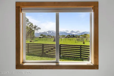 $875,000 | 5899 Boyer Drive, Tetonia, ID 83452