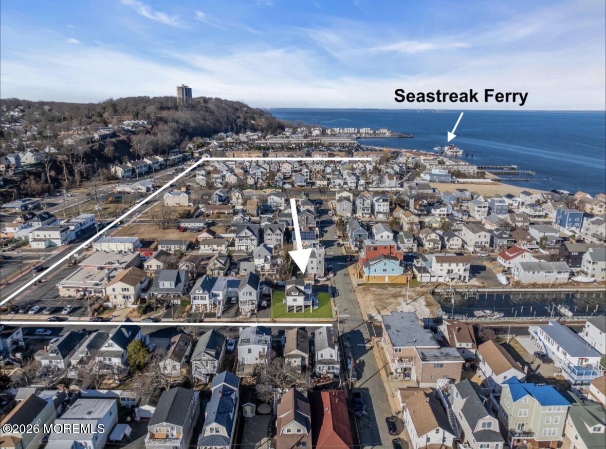 52 Washington Avenue Highlands, NJ 07732 - Photo 6 of 20 a view of a city