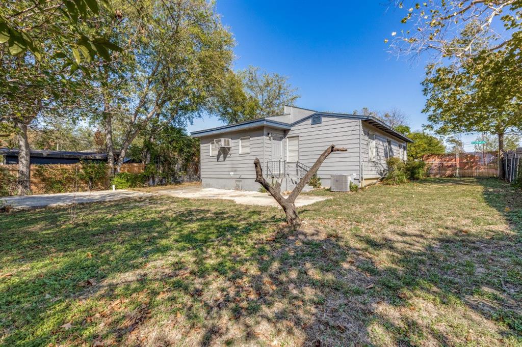 4256 Standish Road Fort Worth, TX 76133 - Photo 12 of 12
