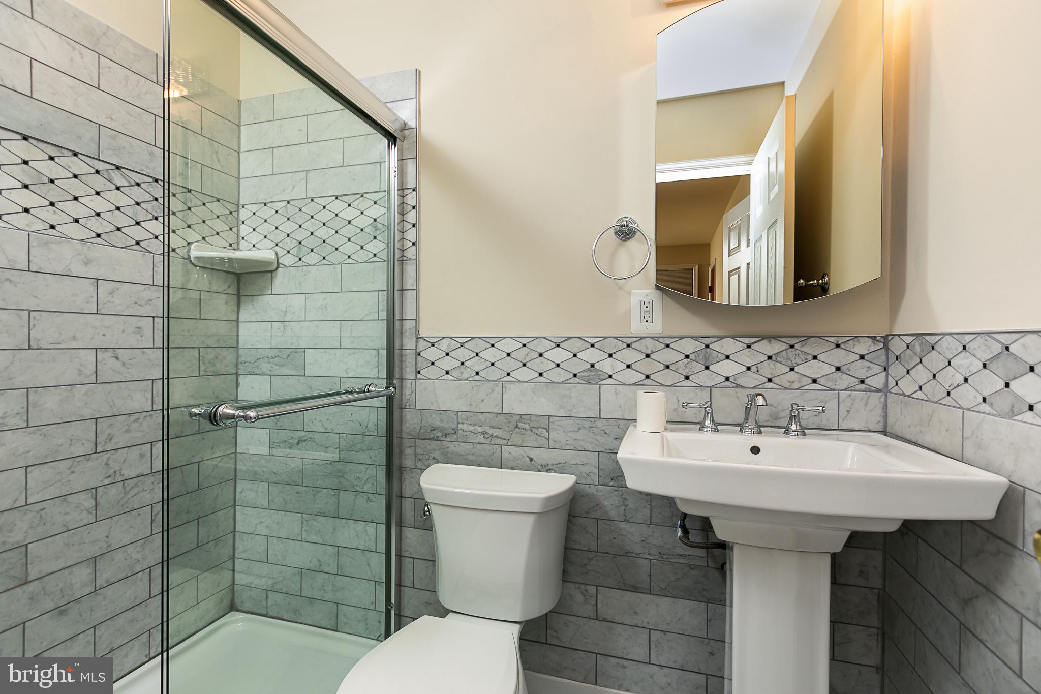 3125 Castleleigh Road Silver Spring, MD 20904 - Photo 16 of 34 Master Bathroom
