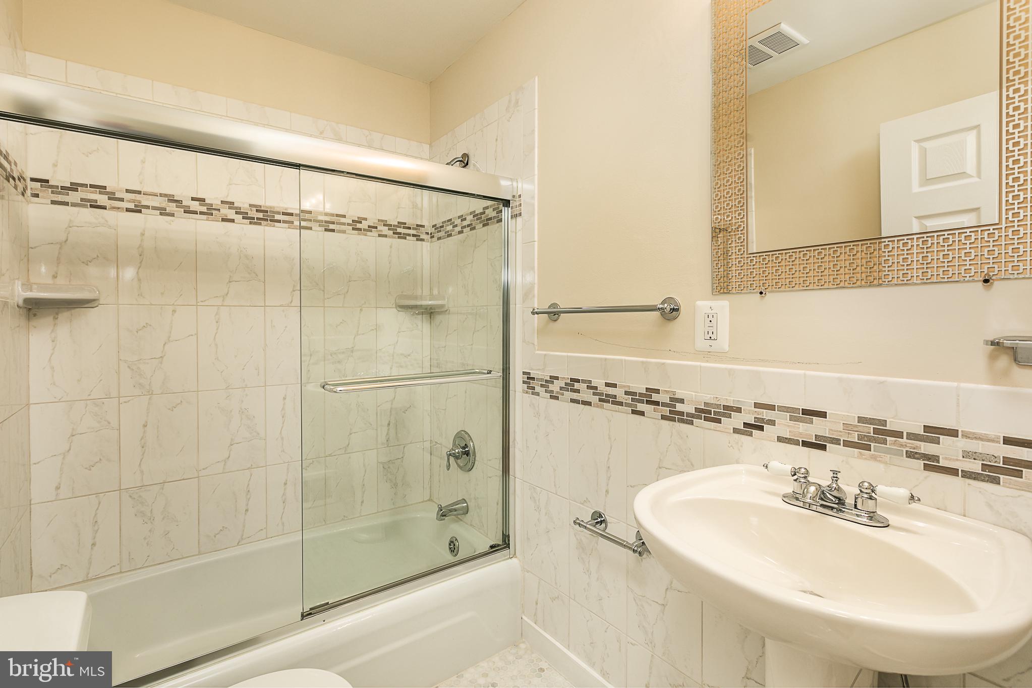 3125 Castleleigh Road Silver Spring, MD 20904 - Photo 19 of 34 Bathroom 2