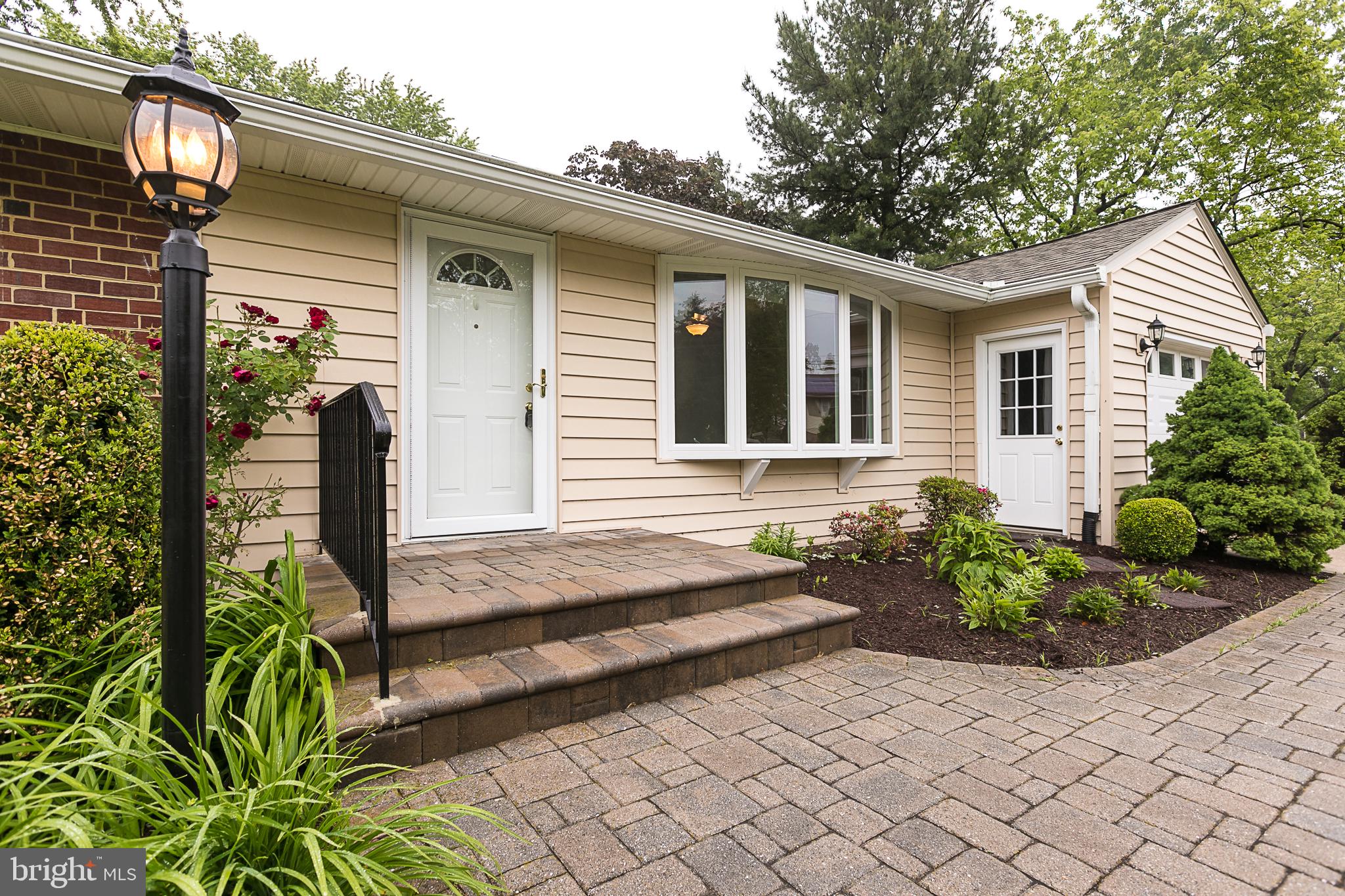 3125 Castleleigh Road Silver Spring, MD 20904 - Photo 4 of 34 Front Entrance