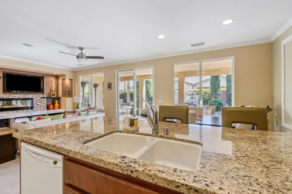 $2,500 | 61275 Fire Barrel Drive, La Quinta, CA 92253