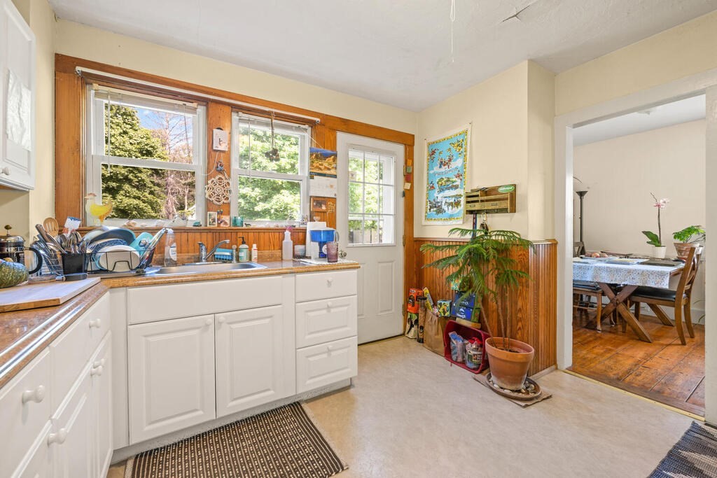 23-25 Maple Street Maynard, MA 01754 - Photo 18 of 32 Gallery Image 18