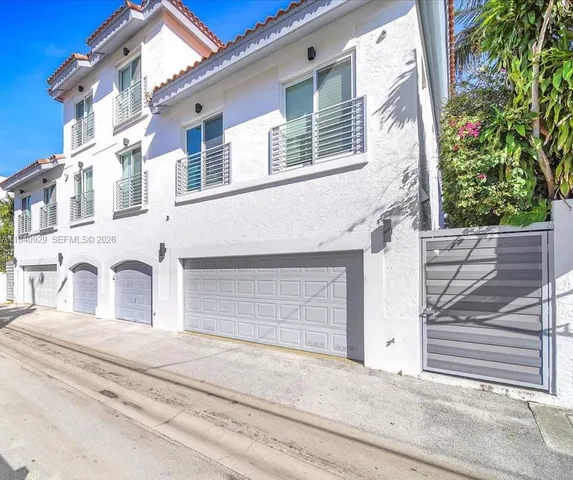 $2,099,000 | 208 Jefferson Avenue, Unit 113, Miami Beach, FL 33139