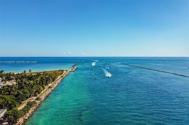 $2,099,000 | 208 Jefferson Avenue, Unit 113, Miami Beach, FL 33139