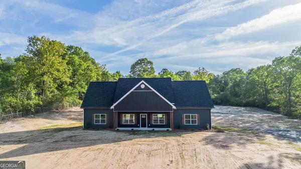 $424,999 | 1420 Gunters Mill Road, Byron, GA 31008